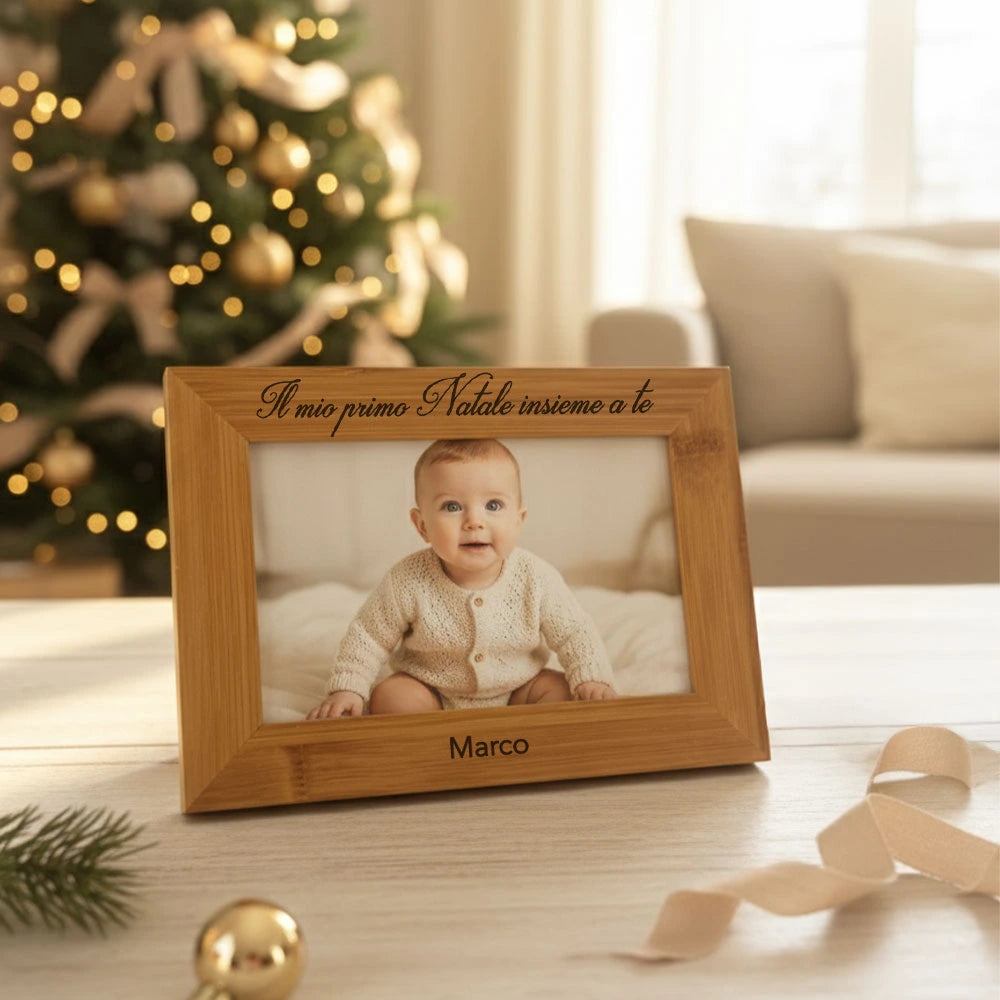 Cornice primo Natale con dedica e incisione su bambù