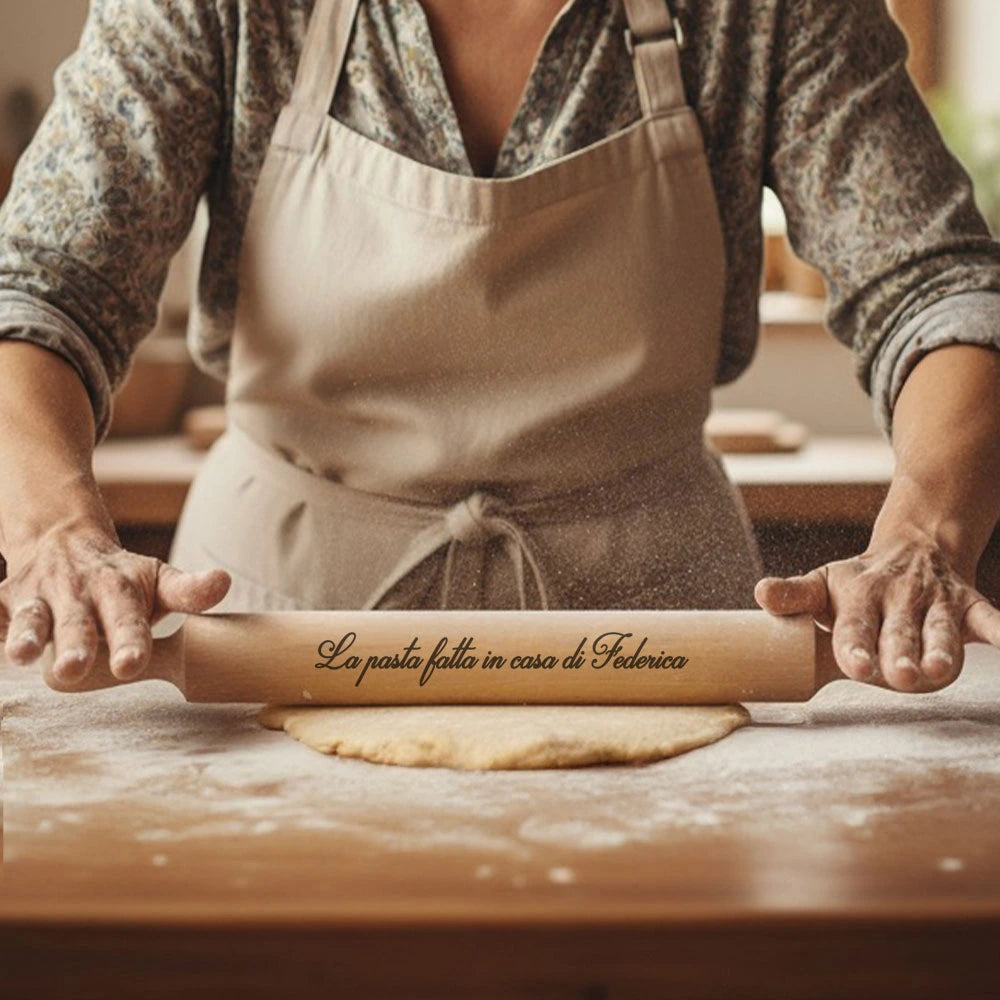 Mattarello in legno decorativo personalizzato con dedica