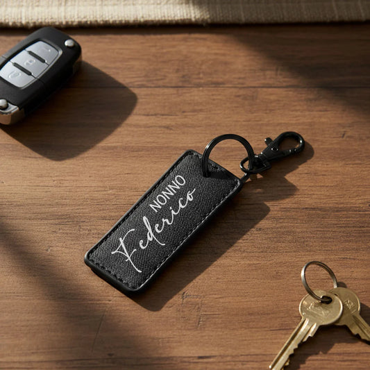 Portachiavi personalizzato in pelle saffiano Nonno + nome
