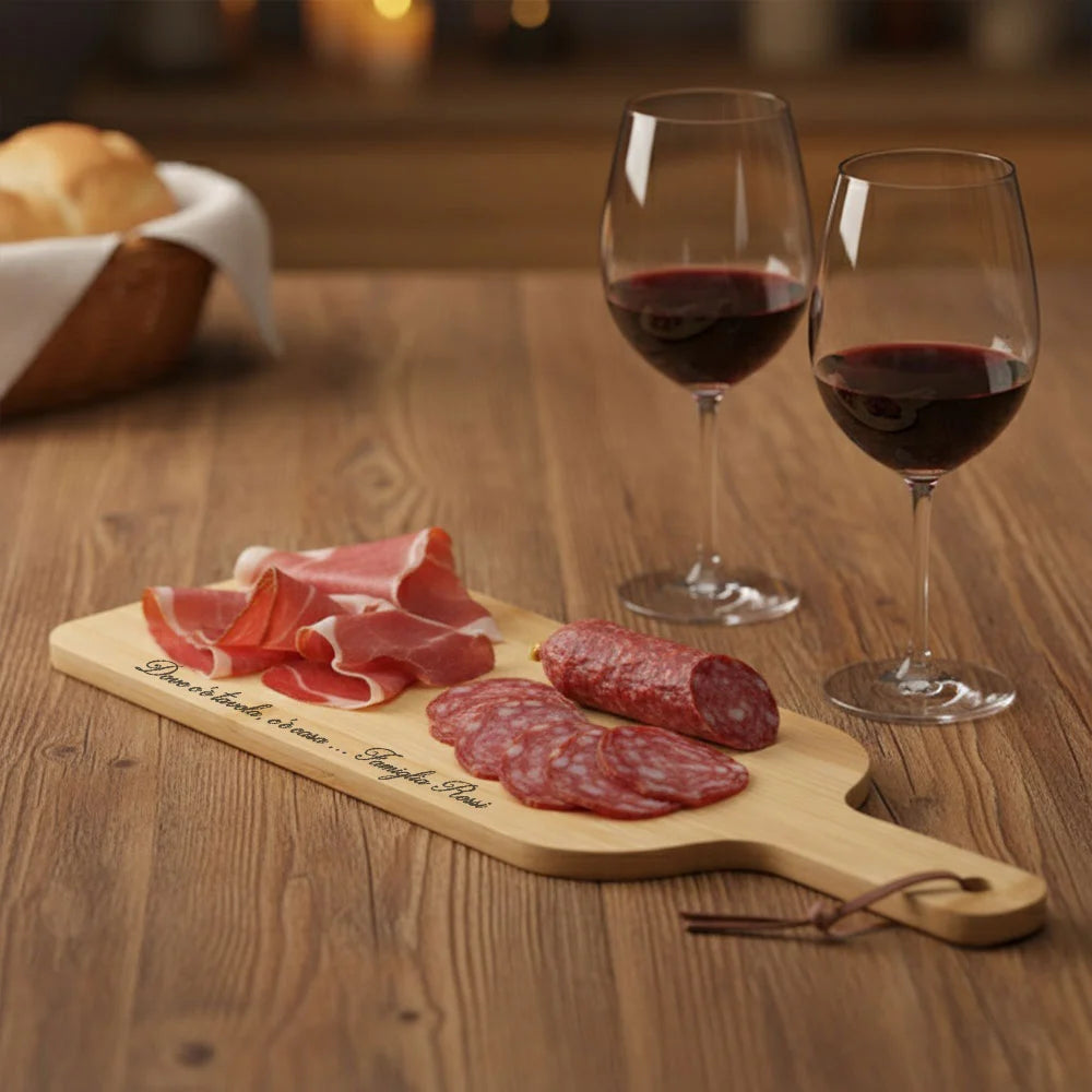 Idea regalo cucina: tagliere inciso in legno naturale