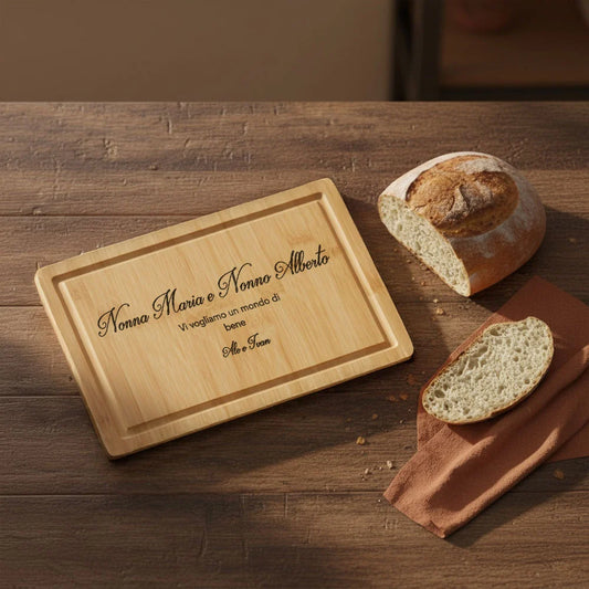Tagliere in bambù personalizzato per i nonni con nomi incisi