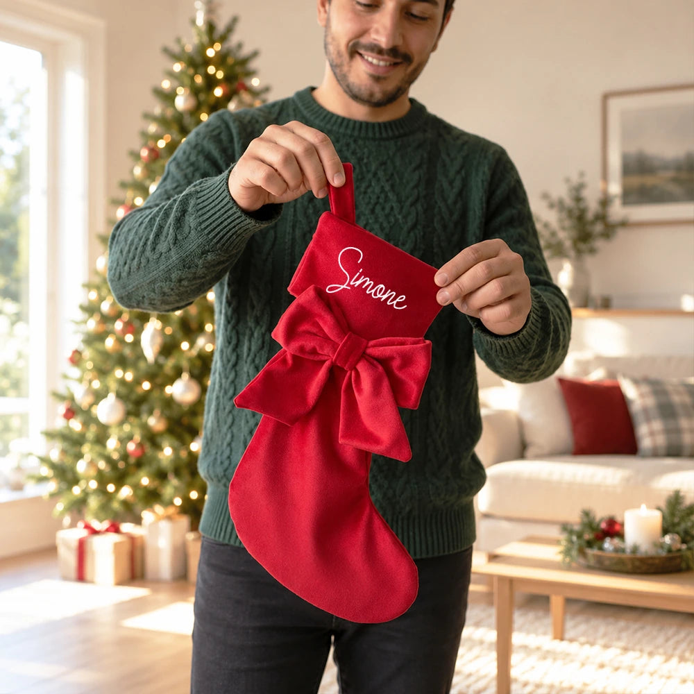 Calza di Natale rossa personalizzata con nome e fiocco rosso
