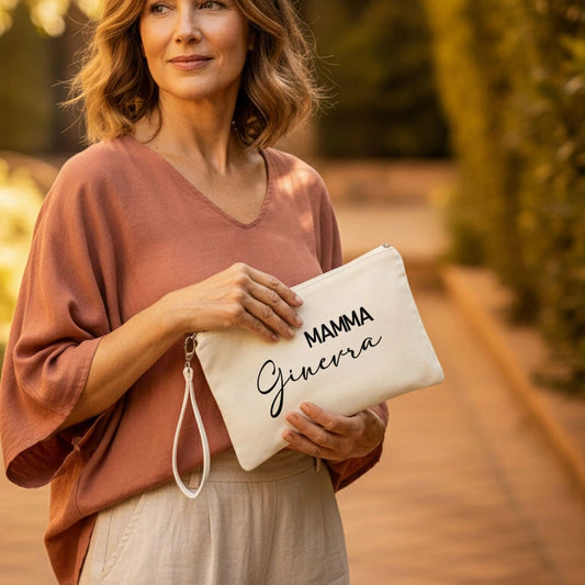 Pochette nera da regalare alla mamma