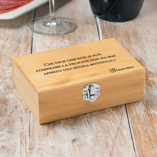 Set da vino in bambù personalizzabile