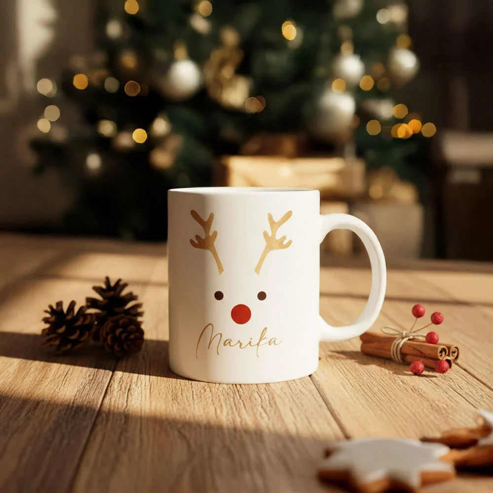 Tazza elegante con dettagli dorati per Natale